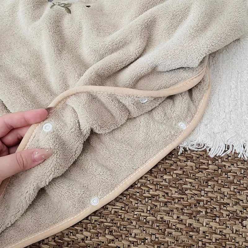 Cape de bain bébé animaux brodés