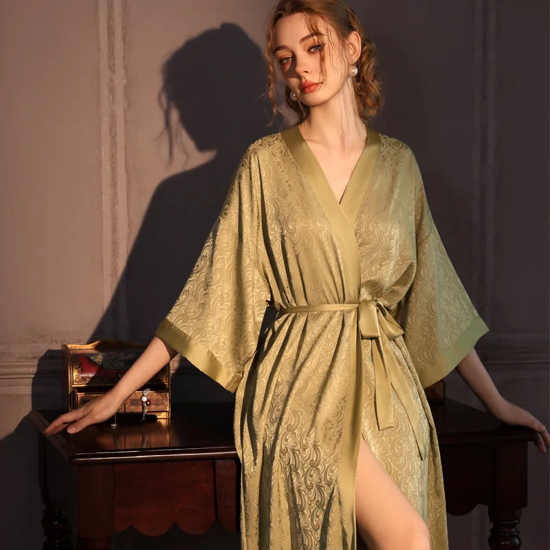 Peignoir femme satin jacquard vert olive