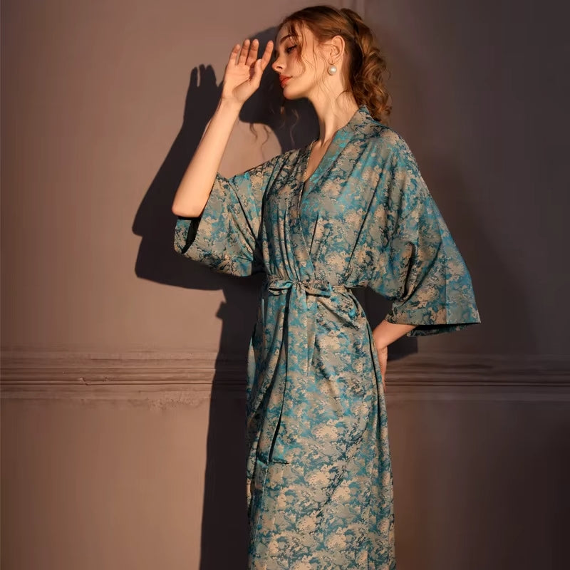 Peignoir femme satin jacquard bleu