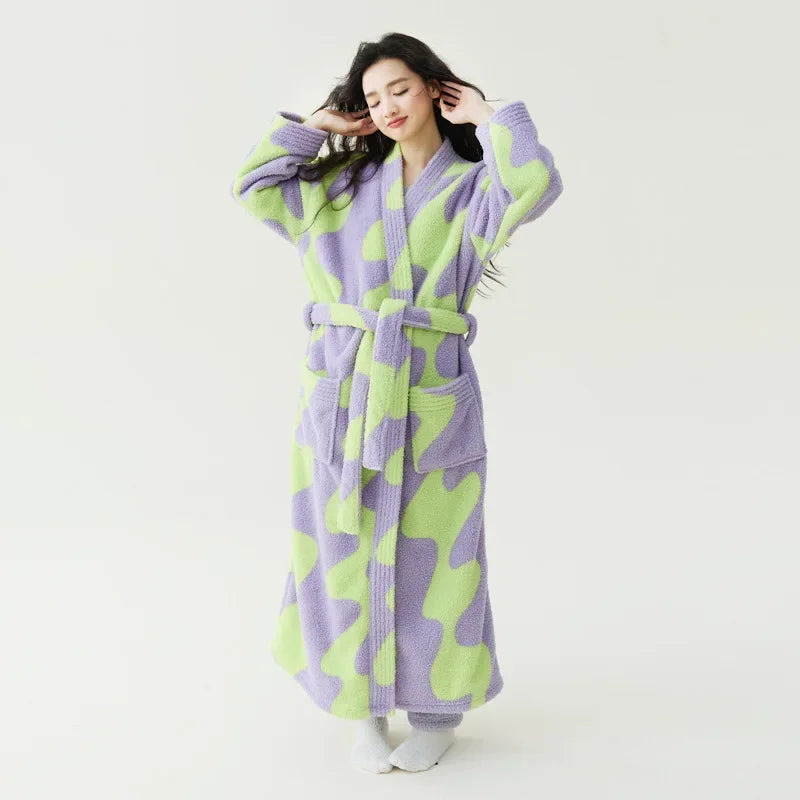 Peignoir femme polaire vert et lavande abstrait