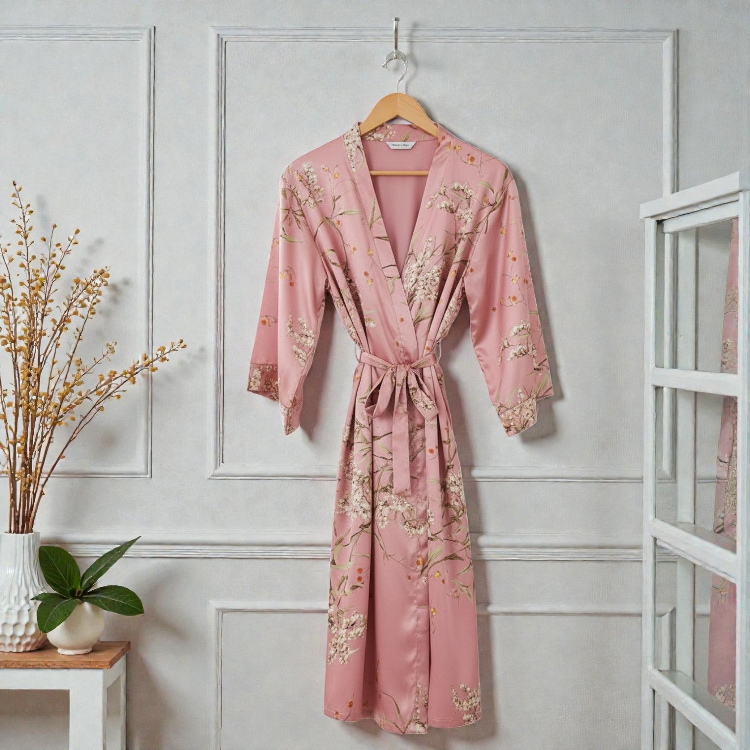 Peignoir femme satin rose floral