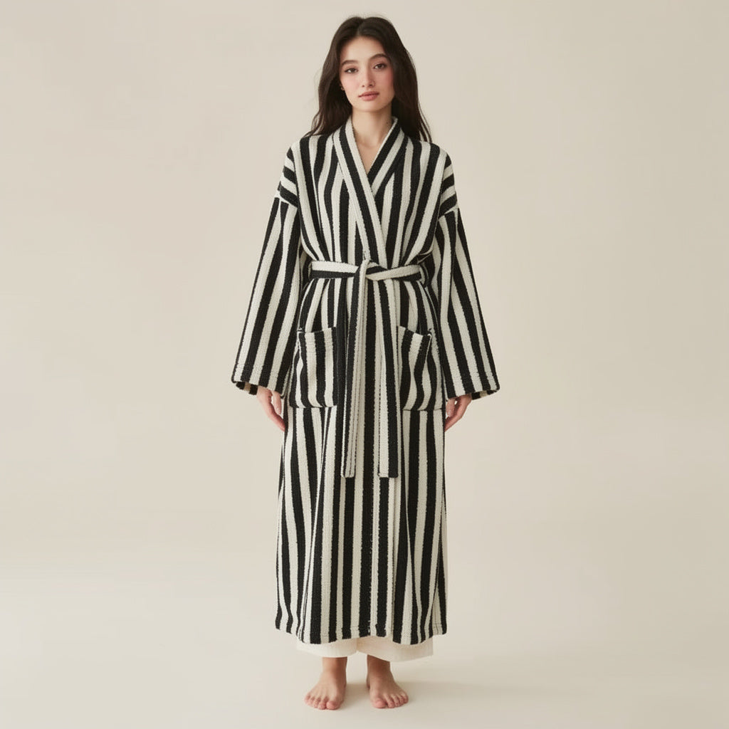 Peignoir femme polaire rayée noir et blanc