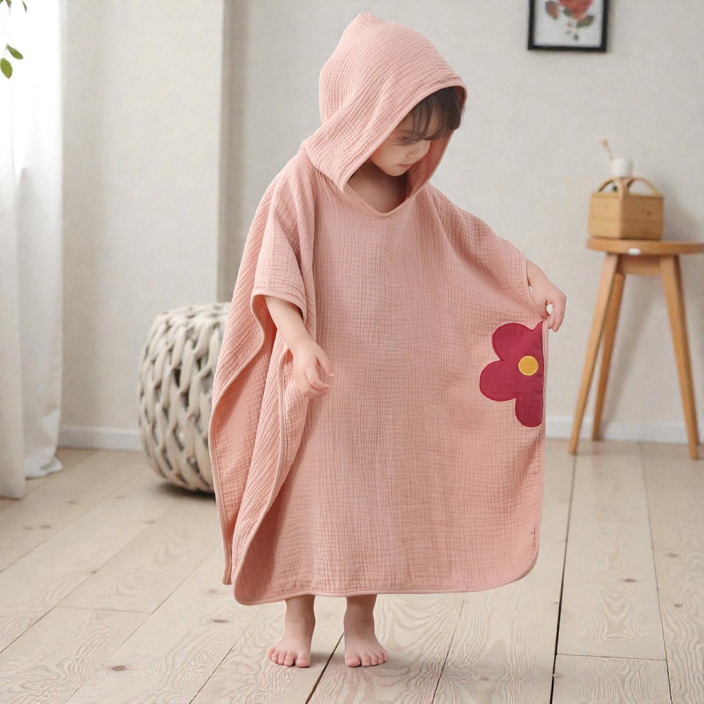 Cape de bain enfant en mousseline rose