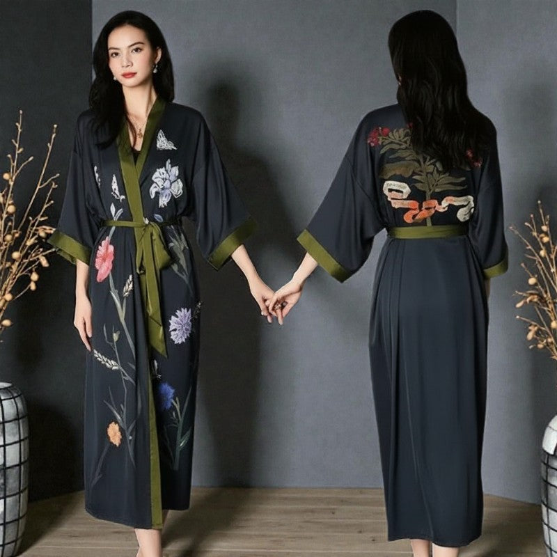 Peignoir femme satin noir à fleurs