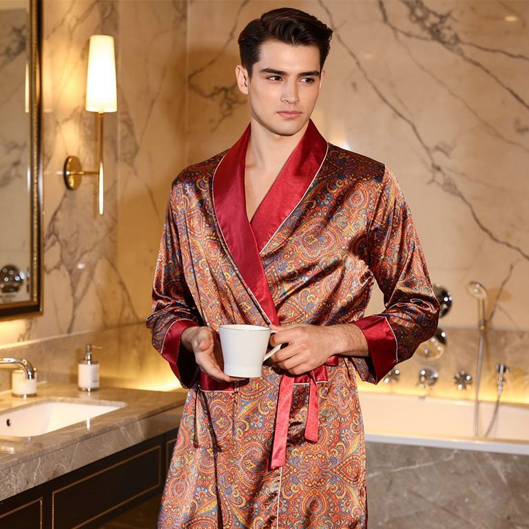 Peignoir Homme en Satin Rouge | Motifs