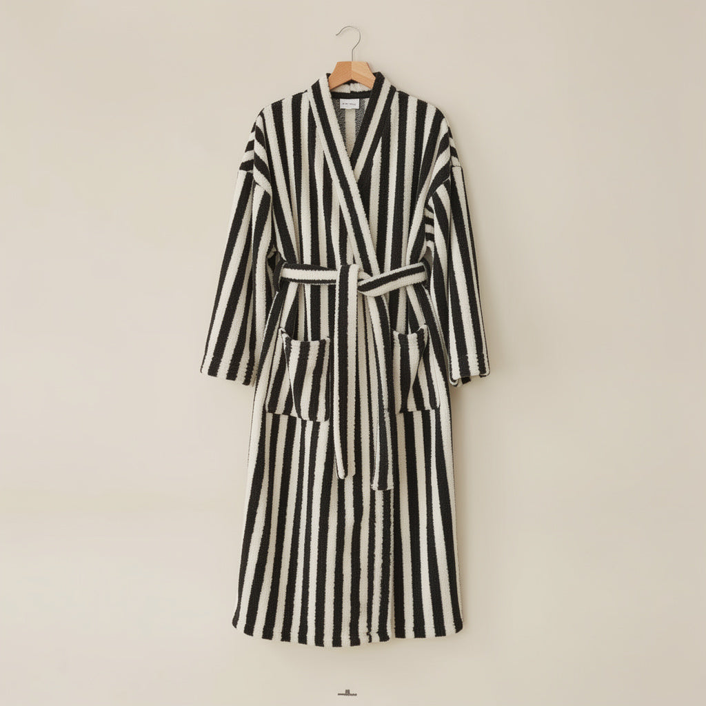 Peignoir femme polaire rayée noir et blanc